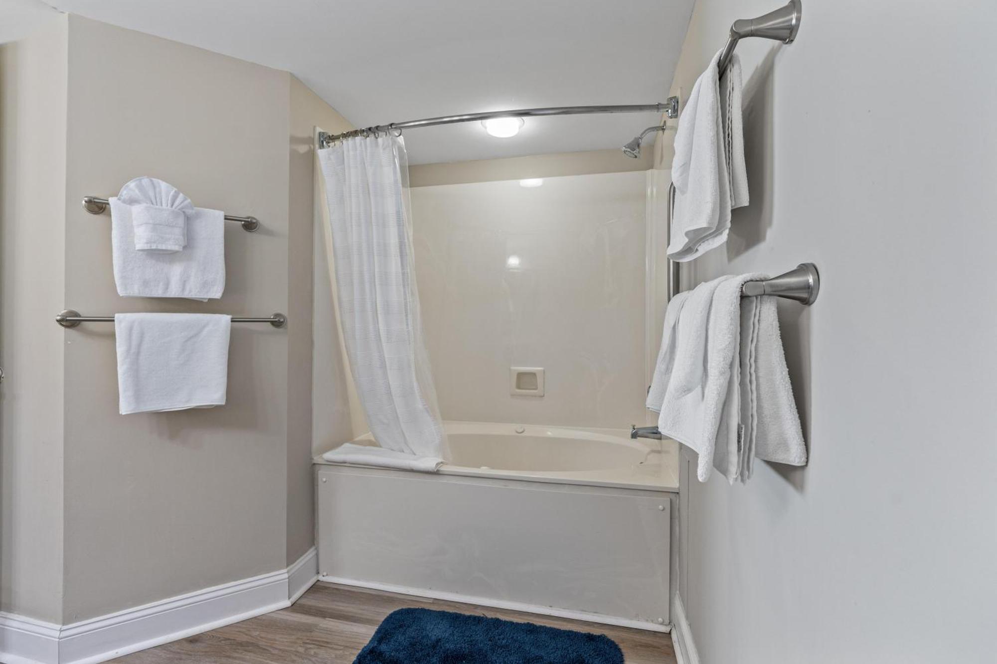 Bahama Sands Ph3 - Oceanfront - Crescent Beach Section Myrtle Beach Exterior photo
